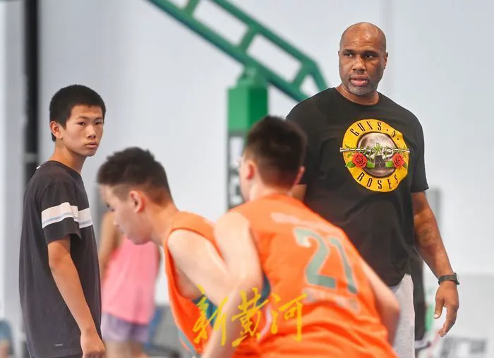 如何结合跑步和篮球训练提高耐力?_2